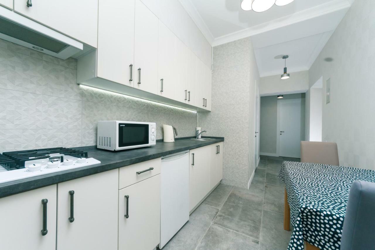 LUX , Two Bedrums Kiew Exterior foto